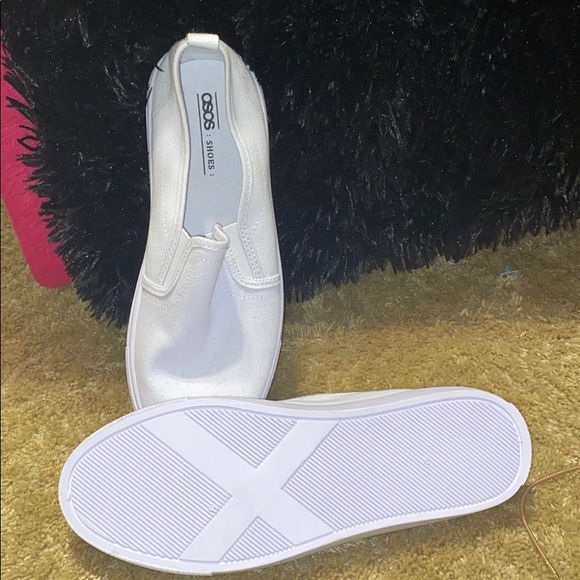 ASOS Vans - Picture 2 of 3